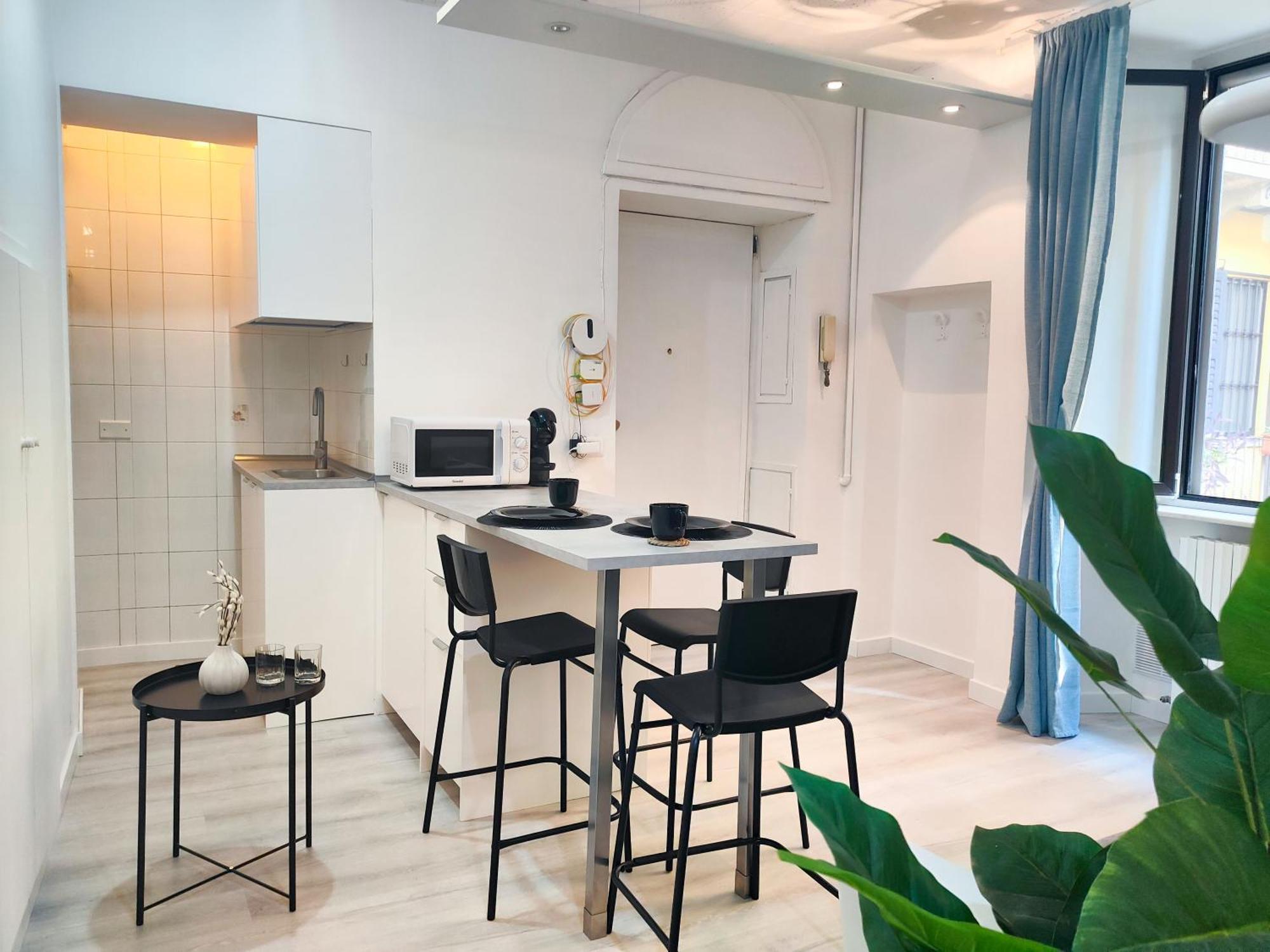 S&M Apartments "Casa Anna" - Crocetta M3 Milan Bagian luar foto